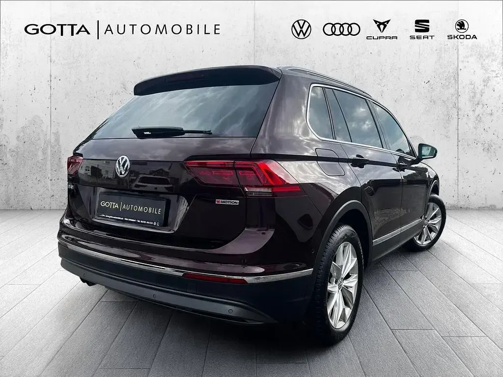 Gebraucht VW Tiguan Highline 179 PS (131 kW) 2018 Rot SUV