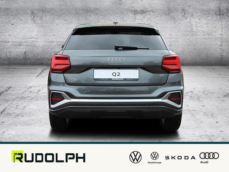 Neu Audi Q2 S-Line 150 PS (110 kW) 2026 Grau SUV