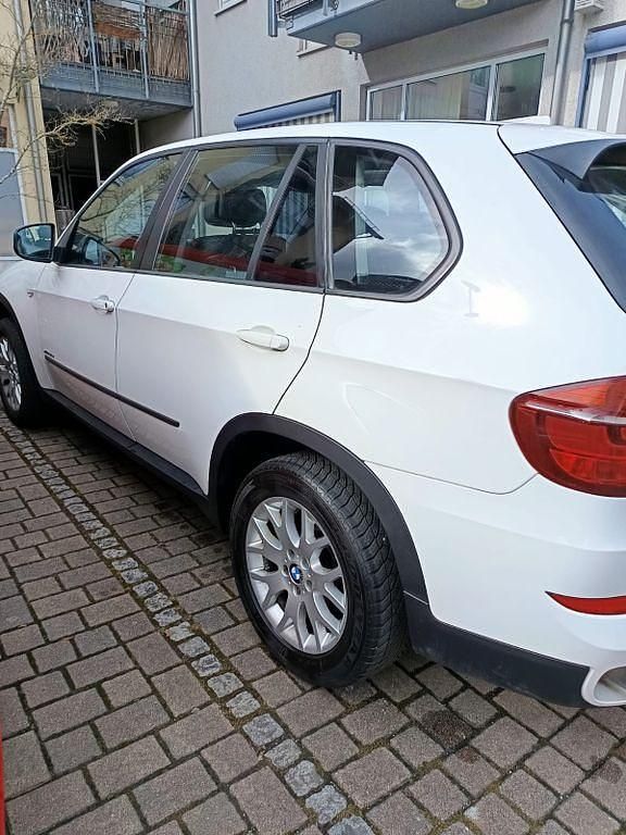Gebraucht BMW X5 245 PS (180 kW) 2012 Weiß SUV