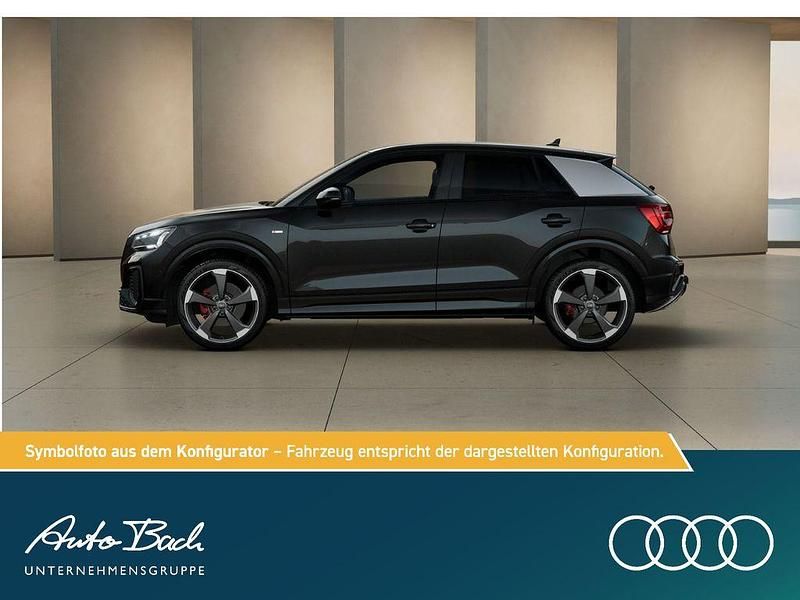 Neu Audi Q2 S-Line 150 PS (110 kW) 2025 Mythosschwarz metallic SUV