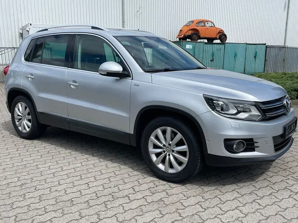 Gebraucht VW Tiguan Life 160 PS (117 kW) 2014 Silber SUV