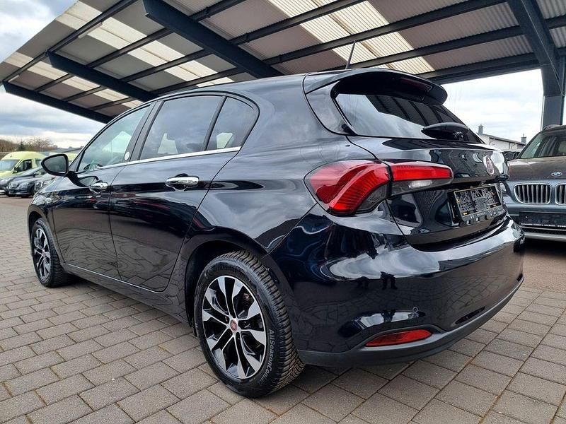 Gebraucht Fiat Tipo Mirror 120 PS (88 kW) 2020 Schwarz Limousine
