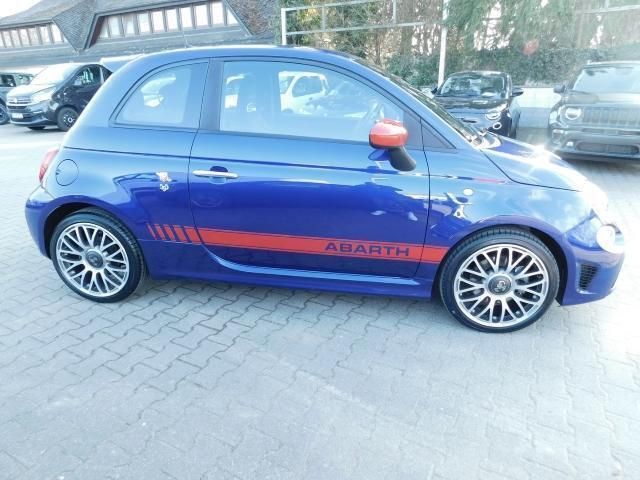 Usata Abarth 595 145 CV (106 kW) 2021 Blu Utilitaria