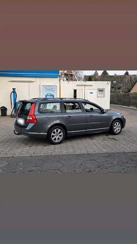 Gebraucht Volvo V70 185 PS (136 kW) 2009 Grau Kombi