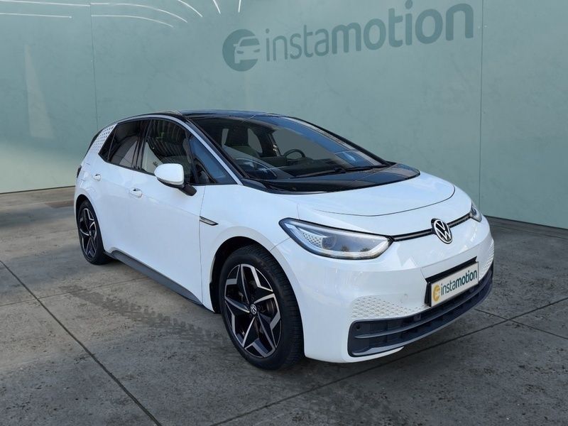 Weiß Gebraucht 2021 VW ID.3 Pro Performance Kleinwagen | 24.250 € (Etwas zu teuer) - Bild 1/4