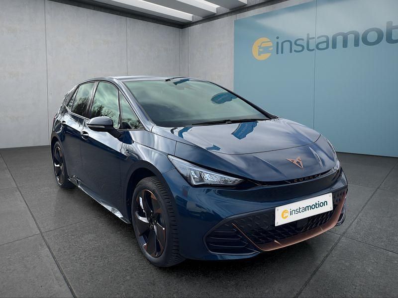 Neu Cupra Born 169 kW (231 PS) 2025 Blau Kleinwagen
