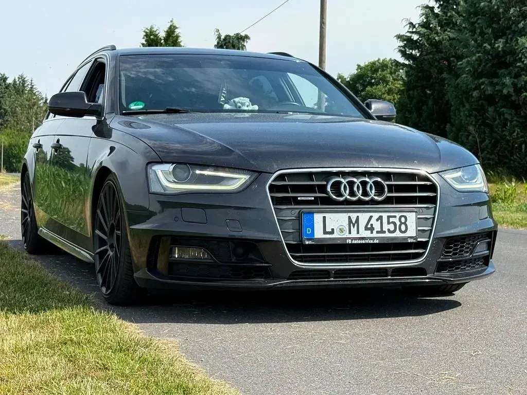 Gebraucht Audi A4 Sport 245 PS (180 kW) 2012 Schwarz Limousine