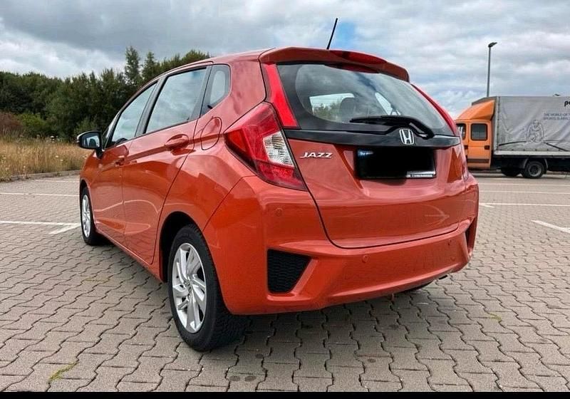 Gebraucht Honda Jazz Comfort 102 PS (75 kW) 2015 Orange Kleinwagen