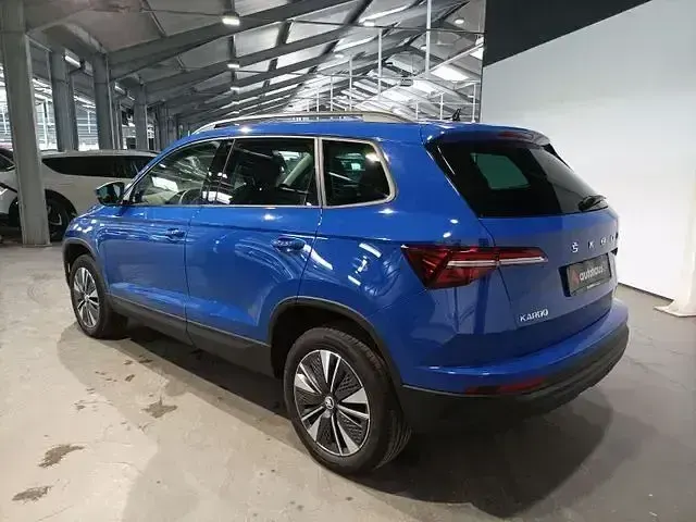 Gebraucht Skoda Karoq Tour 150 PS (110 kW) 2023 Blau SUV