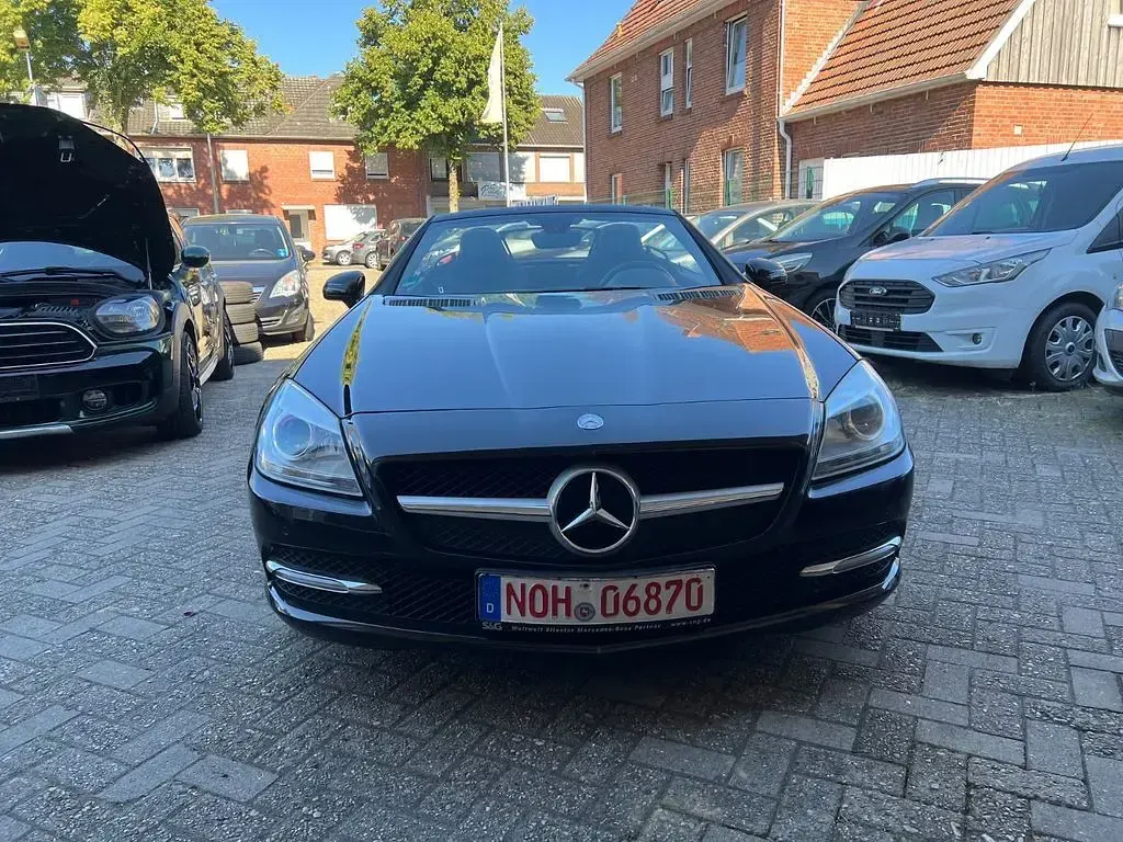Gebraucht Mercedes SLK200 184 PS (135 kW) 2011 Schwarz Cabrio