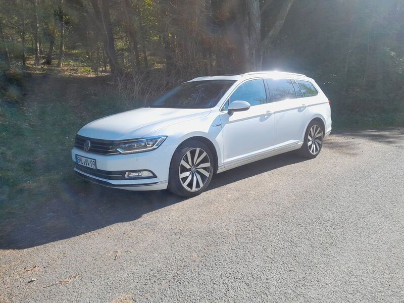 Weiß Gebraucht 2015 VW Passat Kombi | 18.000 € (Fairer Preis) - Bild 1/4