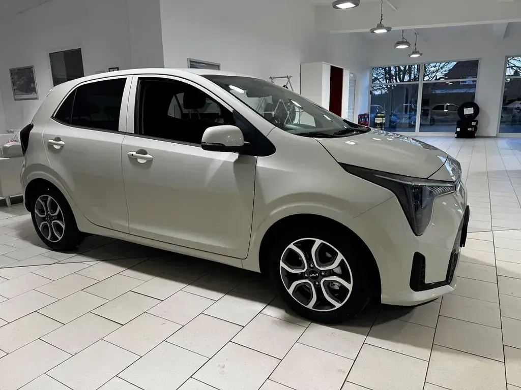 Neu Kia Picanto Spirit 68 PS (50 kW) 2025 Beige Kleinwagen