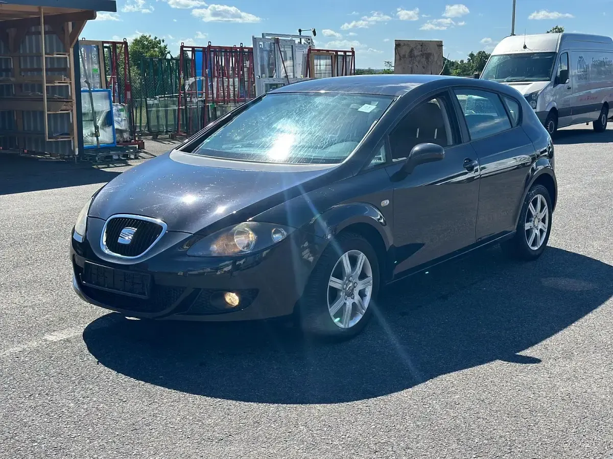 Gebraucht Seat Leon 101 PS (74 kW) 2006 Schwarz Kleinwagen