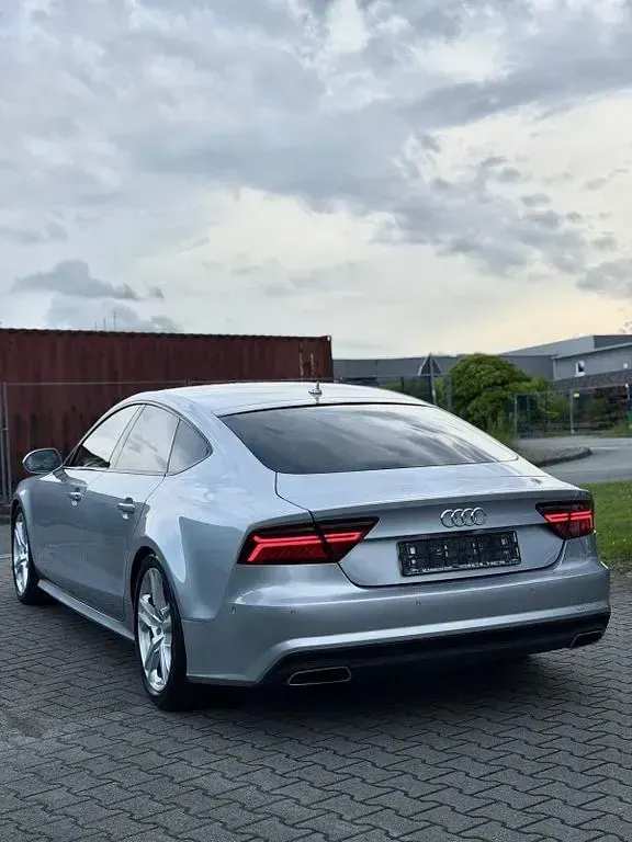 Gebraucht Audi A7 Sportback Ambiente 272 PS (200 kW) 2015 Silber Kleinwagen