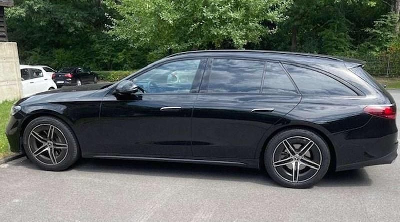 Gebraucht 2023 Mercedes E200 AMG Kombi | 49.950 € (Fairer Preis) - Bild 1/4