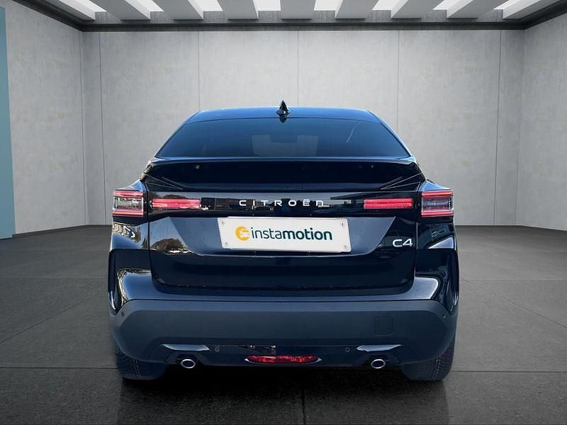 Neu Citroën C4 PureTech 131 PS (96 kW) 2025 Schwarz Limousine