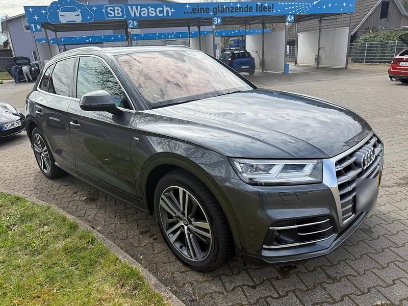 Gebraucht Audi Q5 S-Line 286 PS (210 kW) 2019 Grau SUV