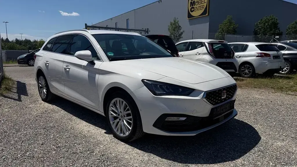 Gebraucht Seat Leon XCELLENCE 150 PS (110 kW) 2023 Weiß Limousine