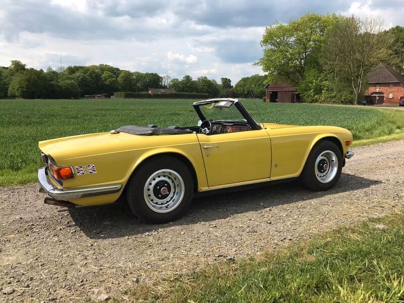 Gelb Gebraucht 1973 Triumph TR6 Cabrio | 17.500 € - Bild 1/4
