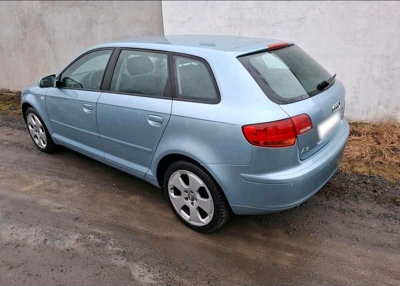 Gebraucht Audi A3 102 PS (75 kW) 2007 Blau Kleinwagen