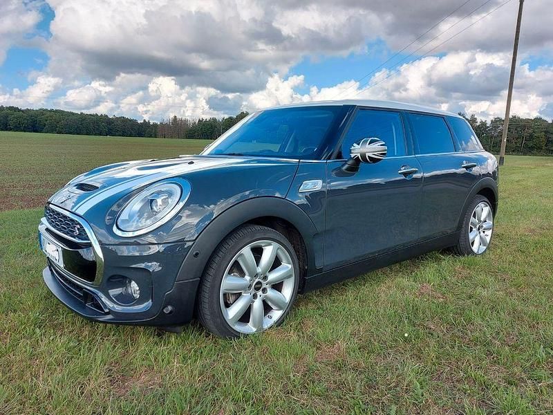 Grau Gebraucht 2019 Mini Cooper S Clubman Kombi | 21.600 € (Fairer Preis) - Bild 1/4