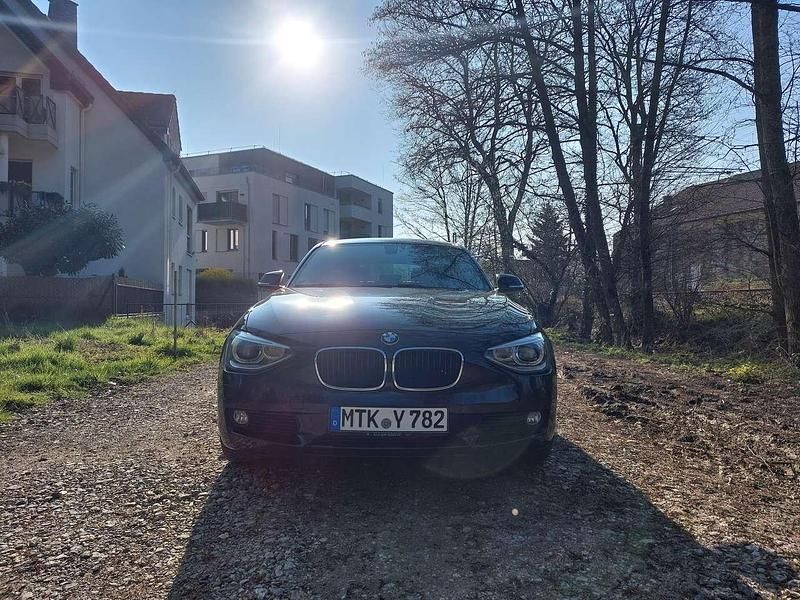 Gebraucht BMW 118 170 PS (125 kW) 2015 Schwarz Kleinwagen