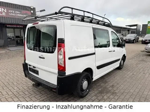 Usado Citroën Jumpy 120 HP (88 kW) 2011 Branco Monovolume