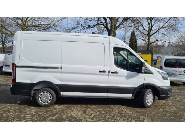 Gebraucht Ford Transit Trend 105 PS (77 kW) 2024 Weiss Van