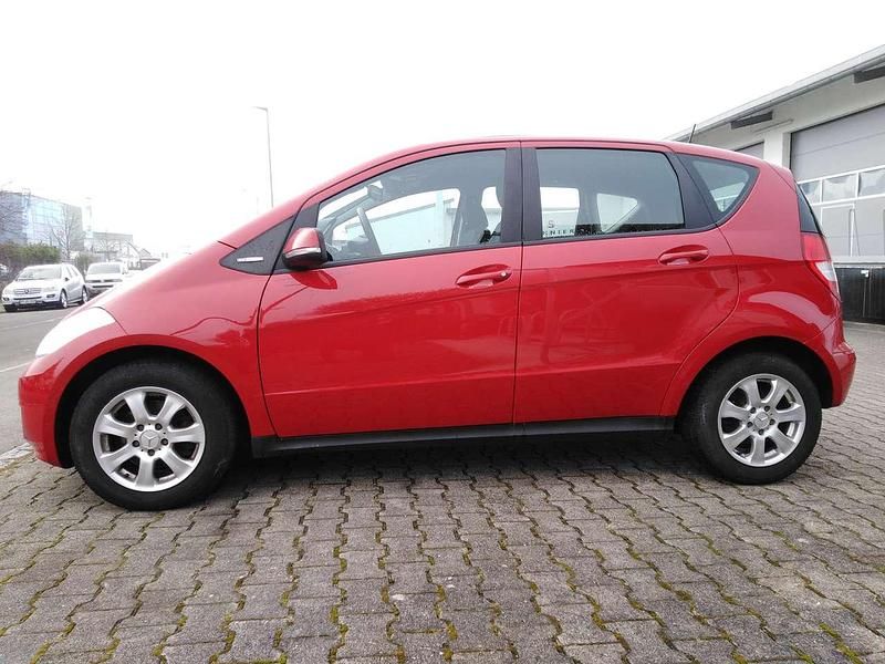 Gebraucht Mercedes A160 95 PS (69 kW) 2010 Jupiterrot  unilack Kleinwagen