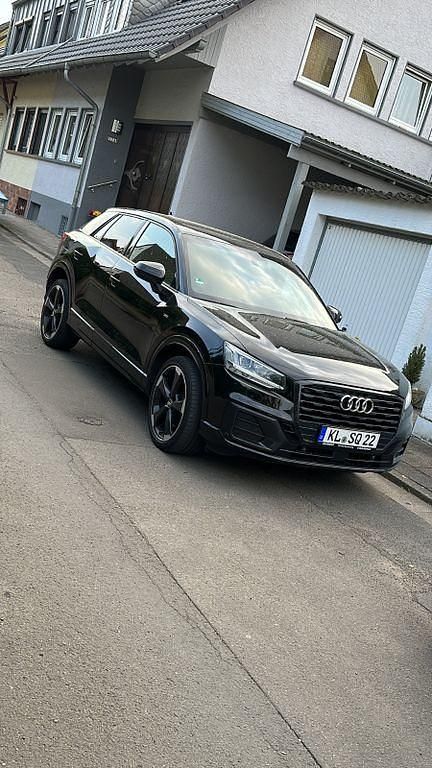 Gebraucht Audi Q2 S-Line 150 PS (110 kW) 2017 Schwarz SUV