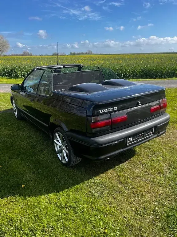 Usata Renault 19 90 CV (66 kW) 1994 Cabrio