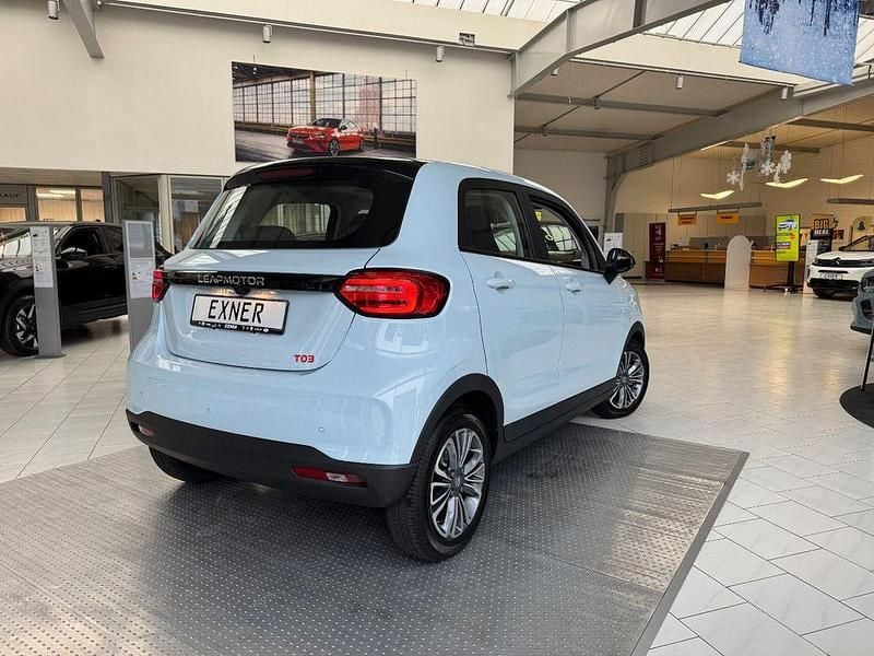 Gebraucht Leapmotor T03 69 kW (95 PS) 2025 Blau Kleinwagen