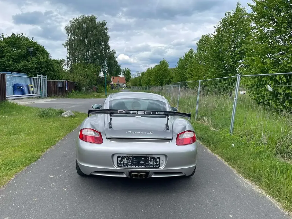 Gebraucht Porsche Cayman S 295 PS (216 kW) 2006 Arktissilbermetallic Coupé
