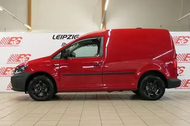 Gebraucht VW Caddy 102 PS (75 kW) 2018 Kirschrot Van / Kleinbus