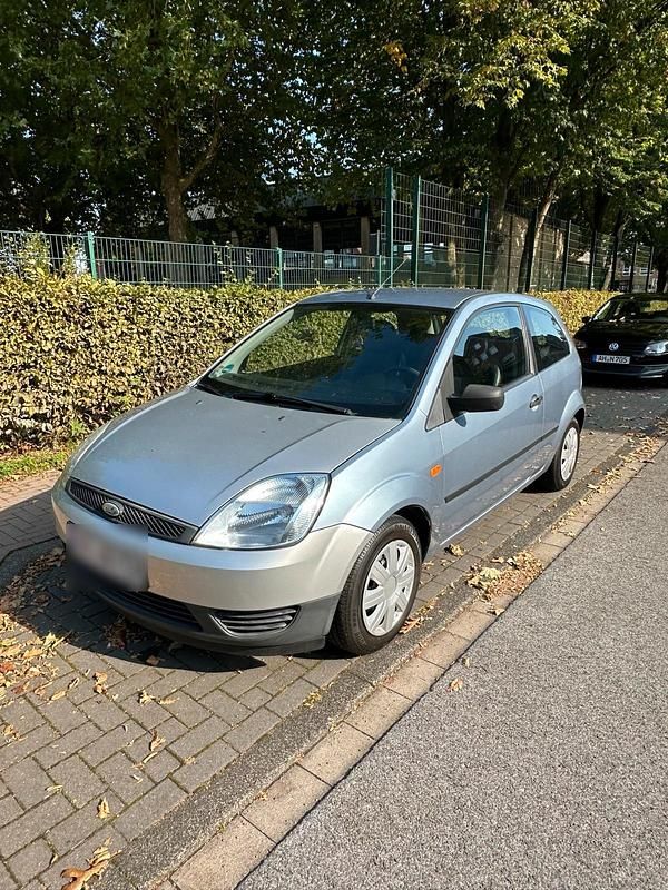 Gebraucht 2005 Ford Fiesta Kleinwagen | 1.500 € (Etwas zu teuer) - Bild 1/4