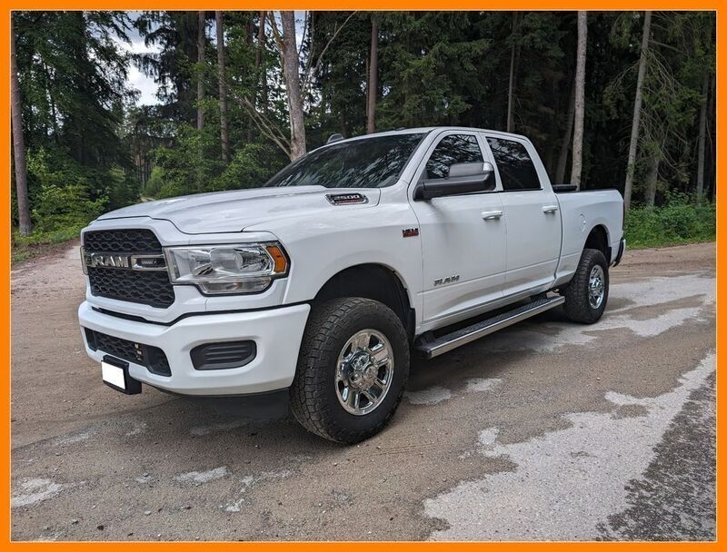Gebraucht Dodge Ram 416 PS (305 kW) 2022 Weiß Pickup