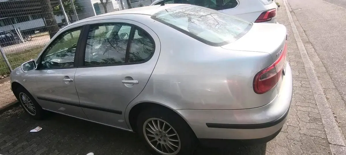Gebraucht Seat Toledo 2002 Silber Limousine
