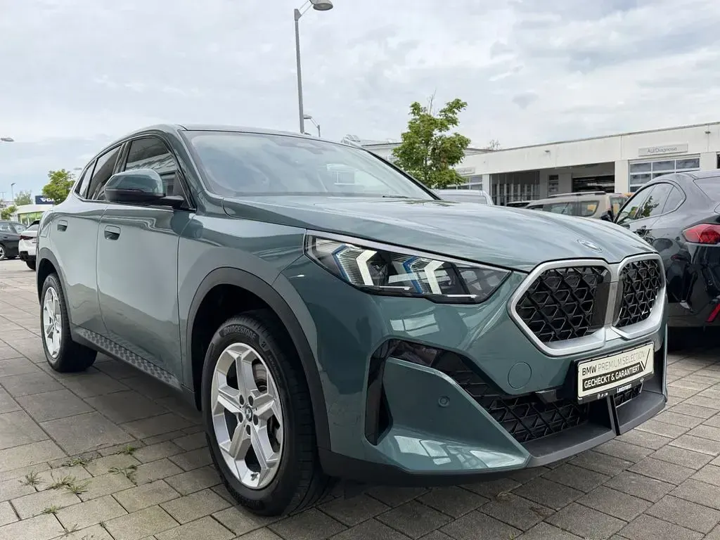 Gebraucht BMW X2 Shadowline 170 PS (125 kW) 2025 Grün SUV
