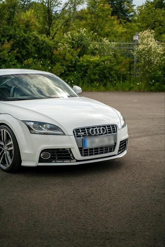 Second-hand Audi TT 272 CP (200 kW) 2007 Alb Coupe