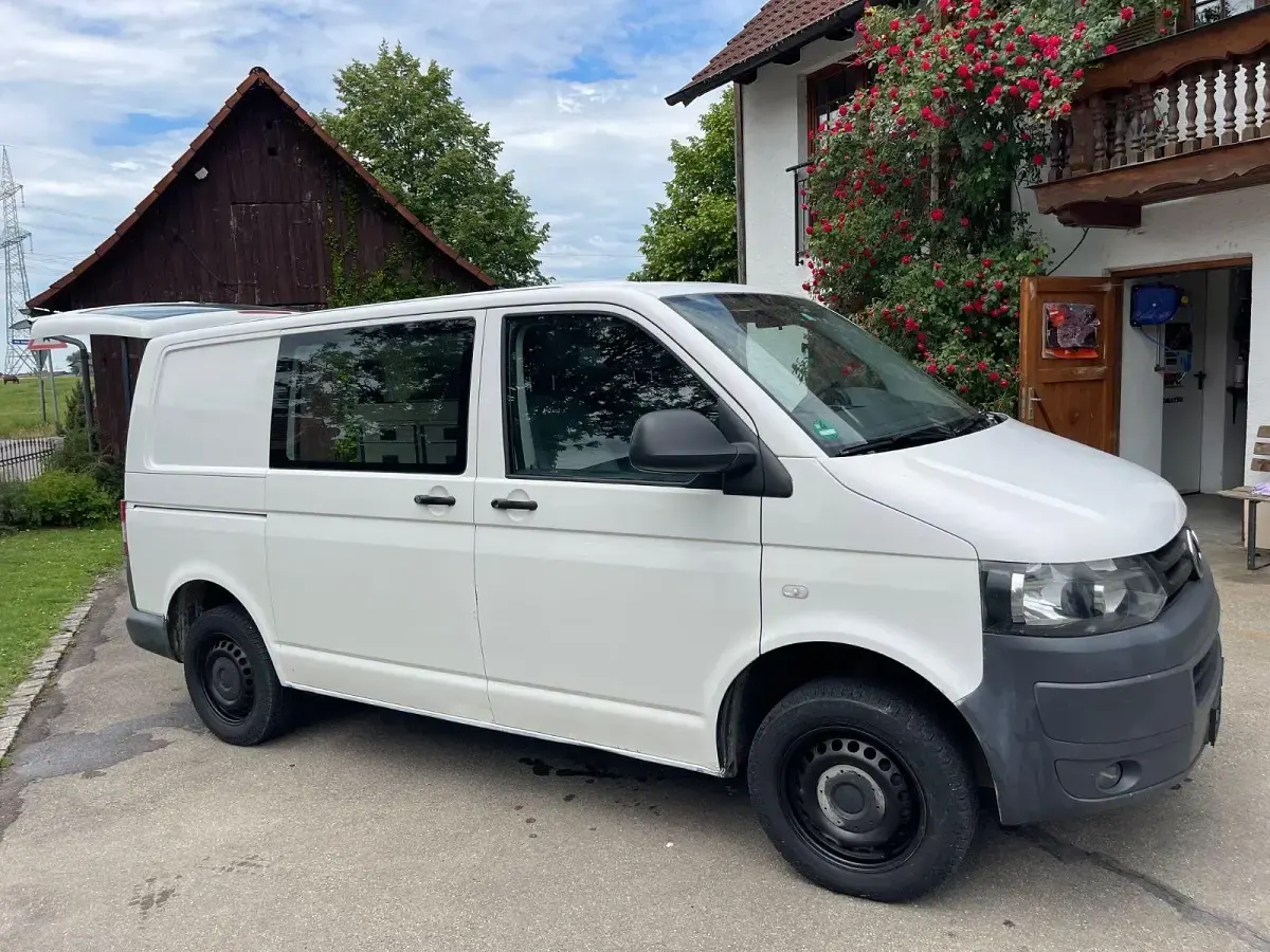 Gebraucht VW Transporter 140 PS (102 kW) 2012 Weiß Van