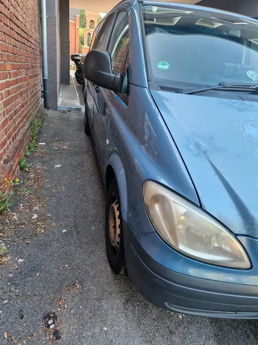 Gebraucht Mercedes Vito 150 PS (110 kW) 2003 Blau Van