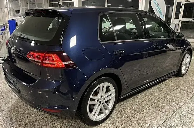 Gebraucht VW Golf VII GTD 184 PS (135 kW) 2015 Dunkelblau, metallic Limousine