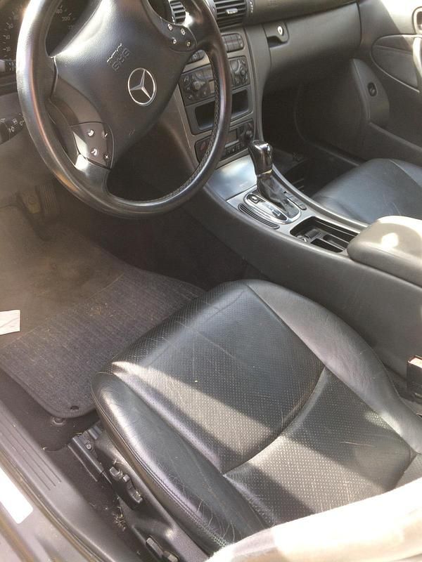Second-hand Mercedes C220 2003 Break