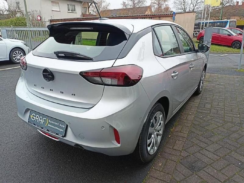 Neu Opel Corsa 101 PS (74 kW) 2025 Aluminium silber / dach schwar Kleinwagen