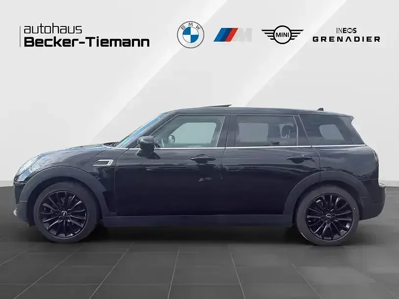 Gebraucht Mini One Clubman 102 PS (75 kW) 2022 Midnight black Kombi
