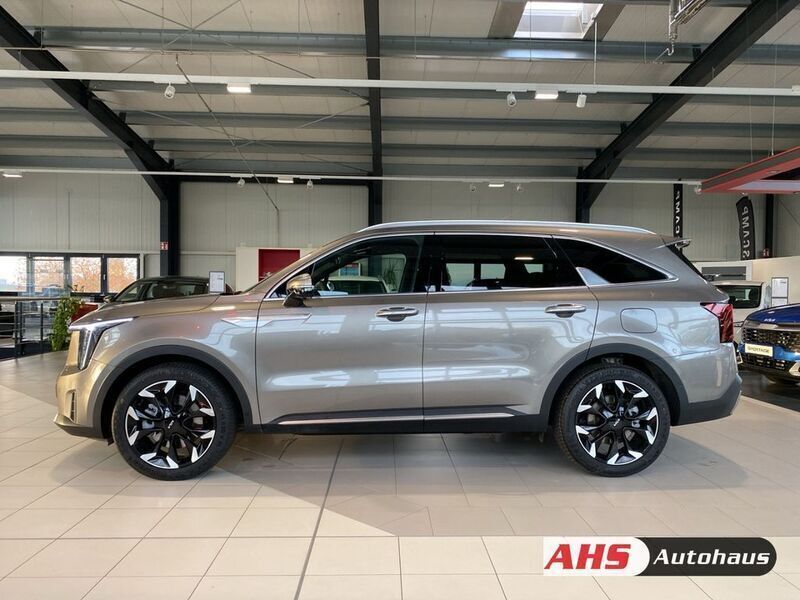 Gebraucht Kia Sorento Platinum 193 PS (141 kW) 2024 (bn4) volcanic sand m SUV
