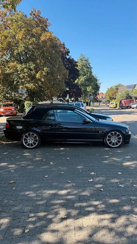 Gebraucht BMW 330 231 PS (169 kW) 2001 Schwarz Cabrio
