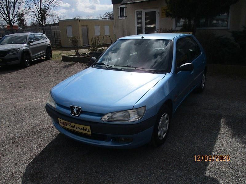 Gebraucht Peugeot 306 75 PS (55 kW) 1998 Blau Kleinwagen