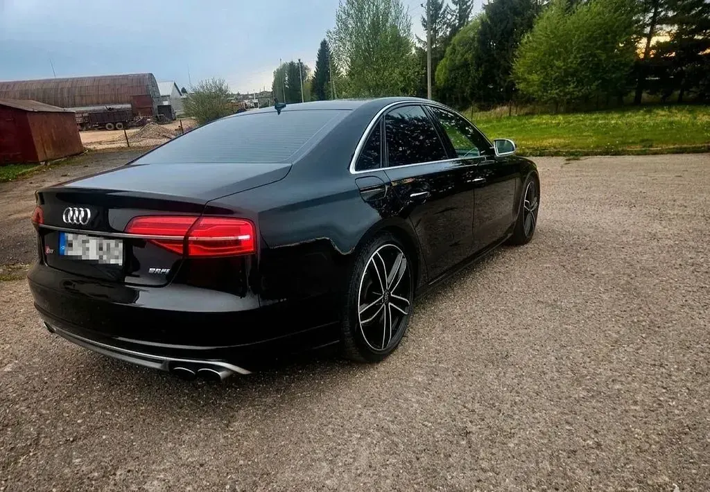 Gebraucht Audi S8 Sport 519 PS (381 kW) 2014 Schwarz Limousine