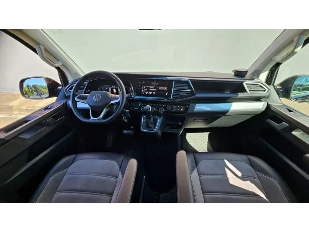Gebraucht VW Multivan Highline 199 PS (146 kW) 2021 Schwarz Van / Kleinbus